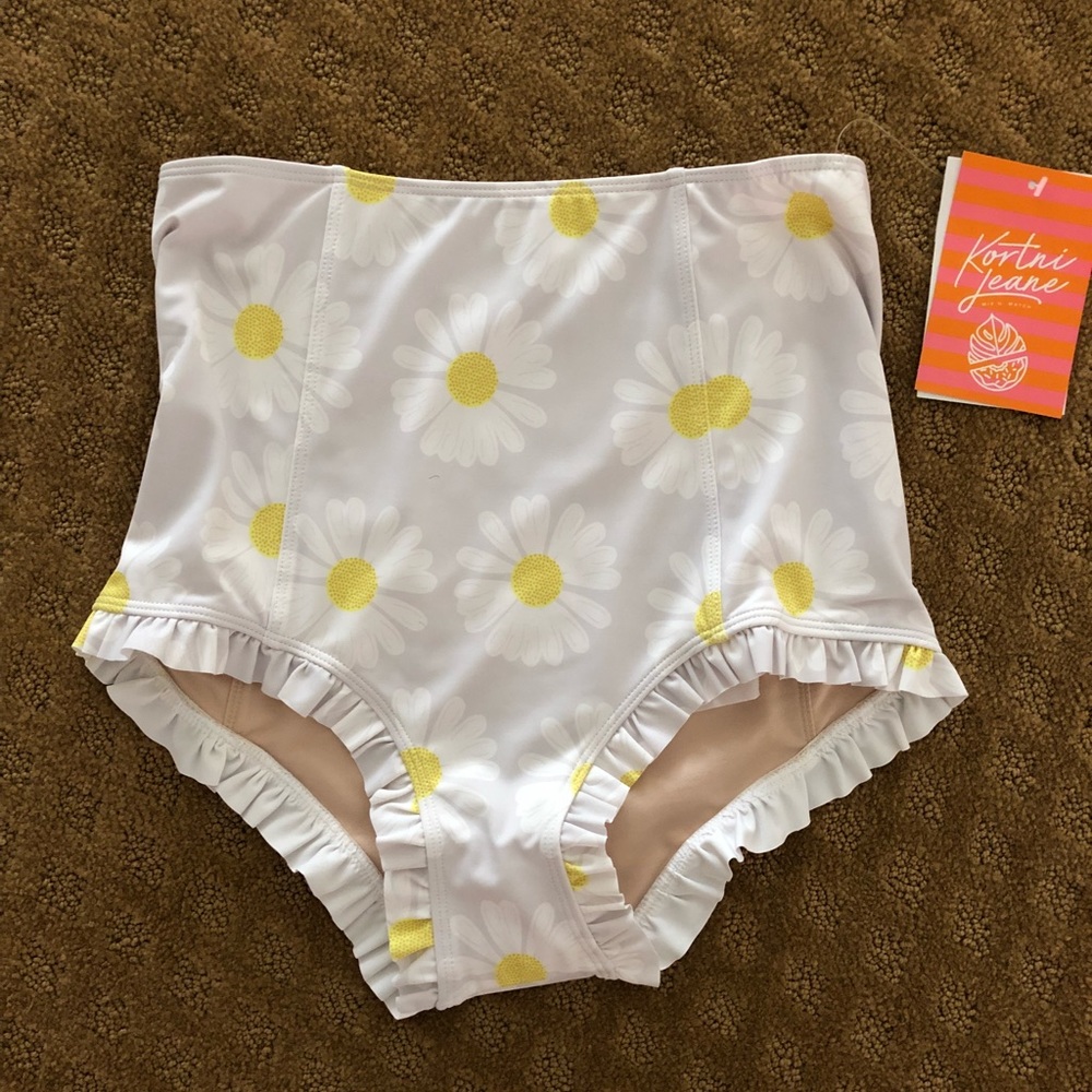 Kortni Jeane Daisy Swim Bottoms Small